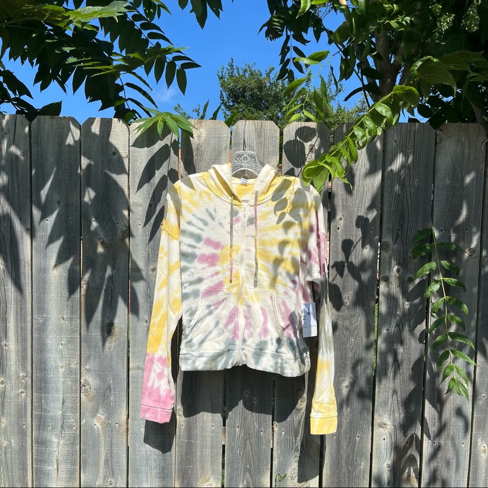 Old Navy Tie-Dye Zip-Up Hoodie